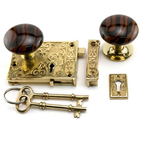 Ornate Brass Rim Lock Set with Striped Brown Porcelain Knobs - Polished Brass