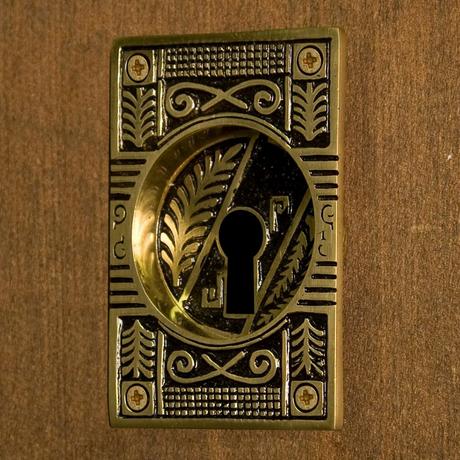 Oriental Leaf Recessed Pocket Door Flush Pull with Keyhole - Blackened Brass