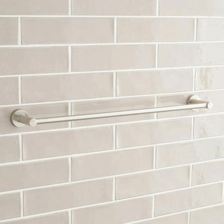 Rotunda Towel Bar
