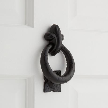 Elegant Ring Cast Iron Door Knocker