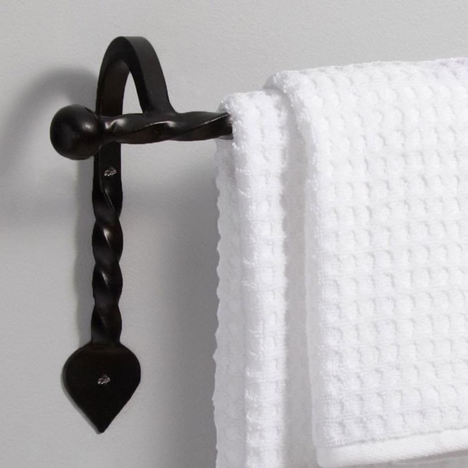 Gothic Towel Holder 