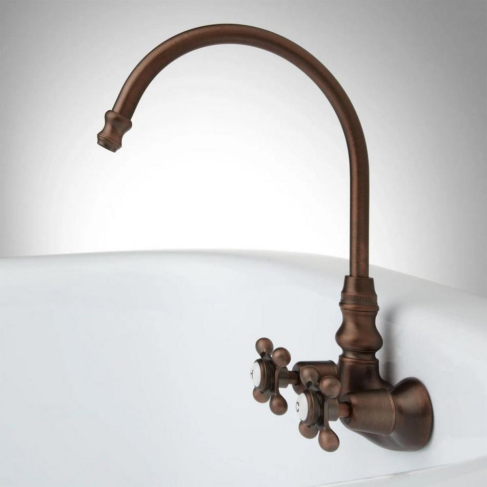 https://images.signaturehardware.com/i/signaturehdwr/329412-side-tub-faucet-oil-rubbed-bronze.jpg?w=950&fmt=auto