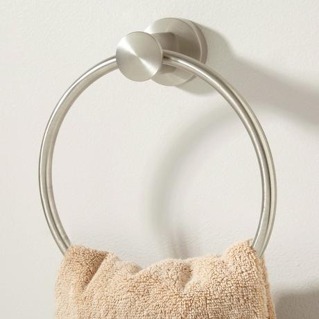 Prague Towel Ring