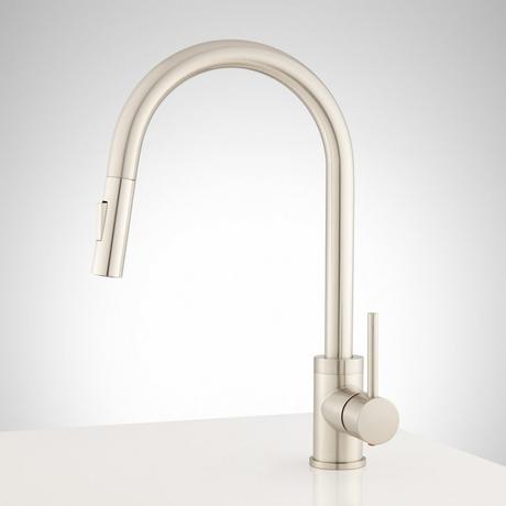 Bocard Single-Hole Pull-Down Kitchen Faucet
