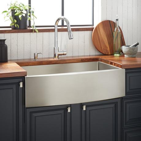 30" Atlas Stainless Steel Farmhouse Sink - Curved Apron - Pewter