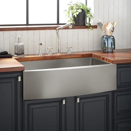 33" Atlas Stainless Steel Farmhouse Sink - Curved Apron - Pewter