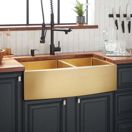 33" Atlas Double-Bowl Stainless Steel Farmhouse Sink - Curved Apron - Matte Gold