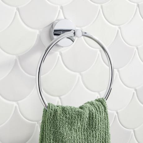 Edenton Towel Ring