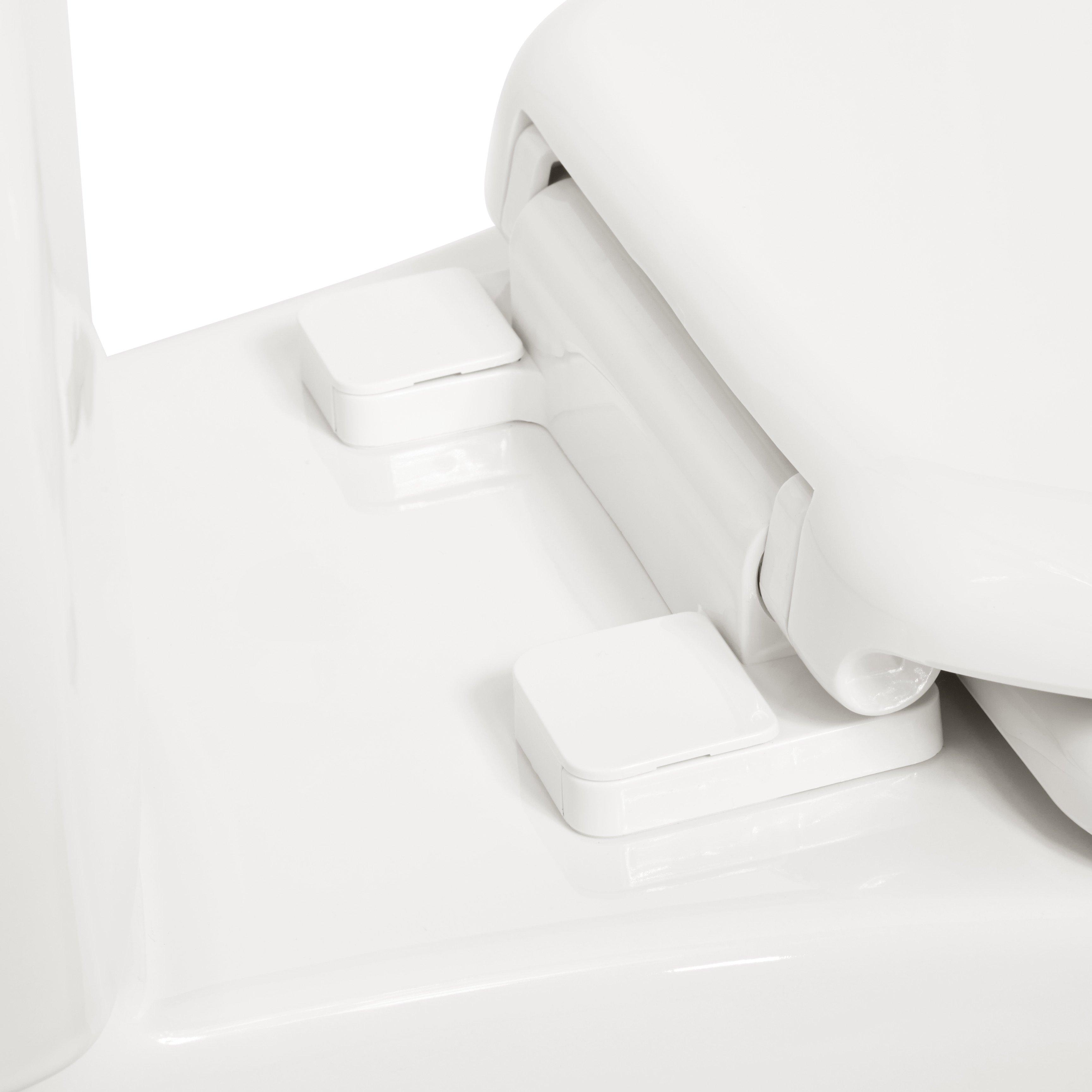 Traditional Slow-Closing Toilet Seat - Elongated Bowl