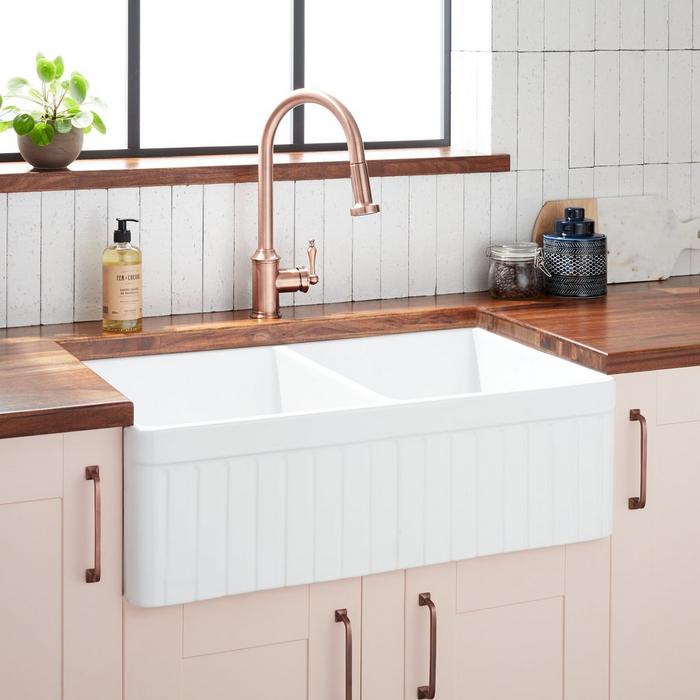 33" Curington Double-Bowl Fireclay Farmhouse Sink with Fluted Apron in White