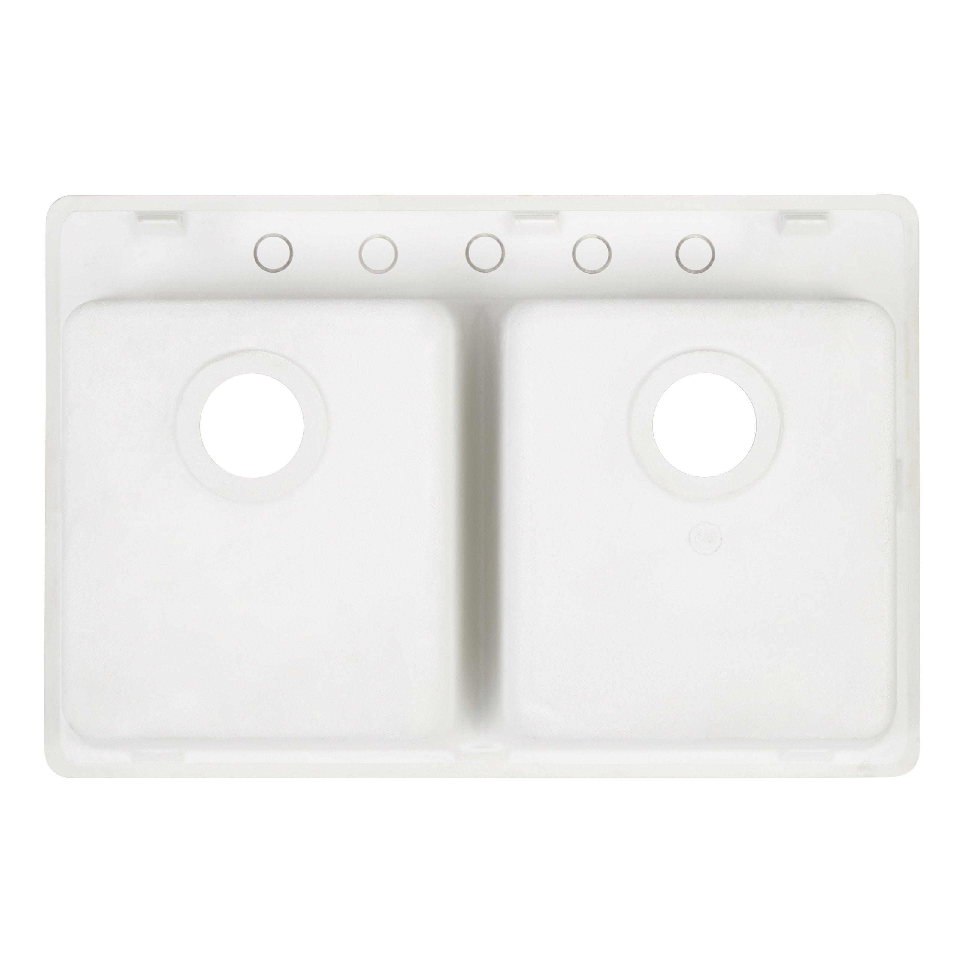 447672-Totten-dbl-UM-kitchen-