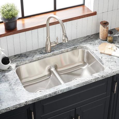 32" Calverton Double-Bowl Stainless Steel Undermount Sink