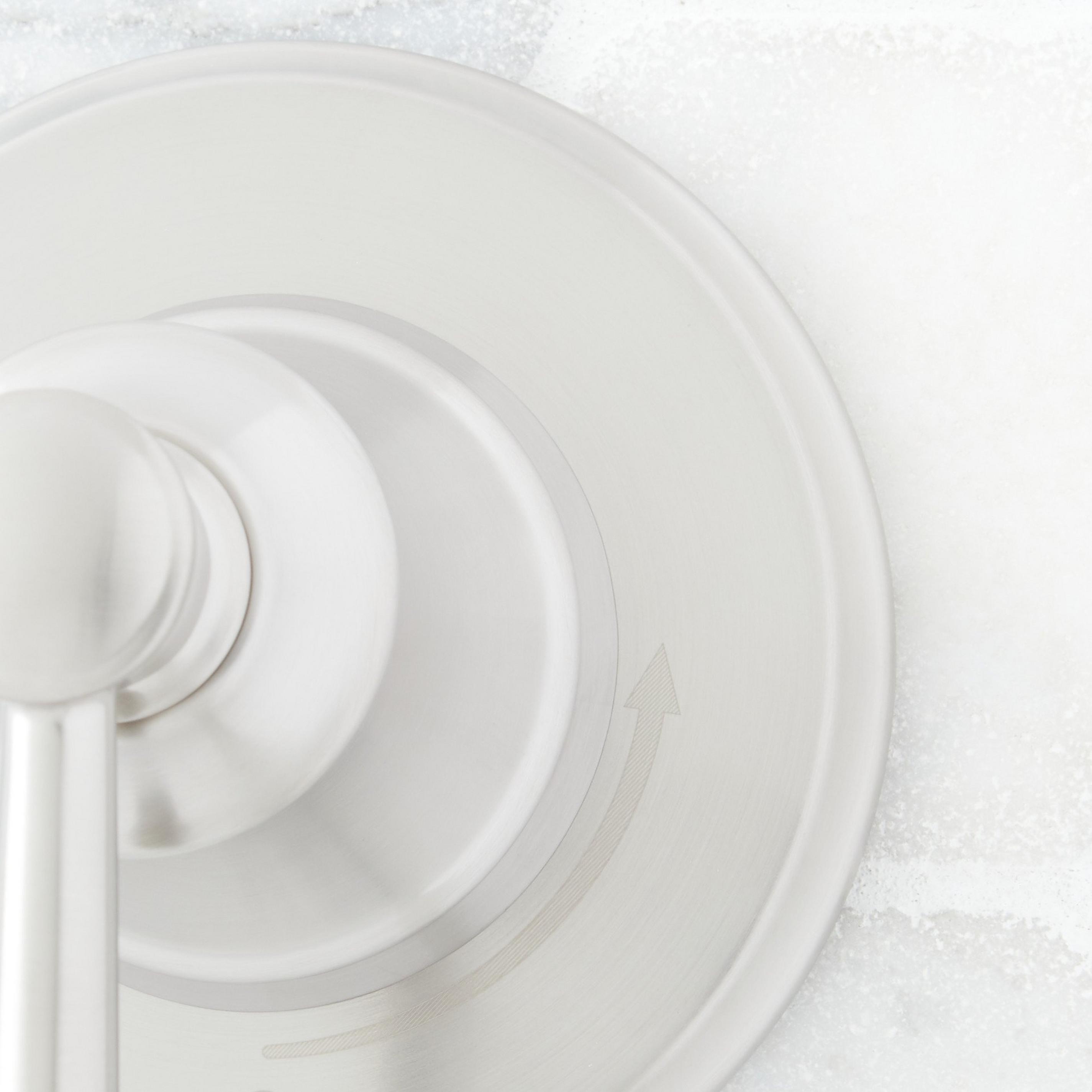 Sgnature Hardware 948237 Beasley Bathroom Hardware Set Wth 24" Towel