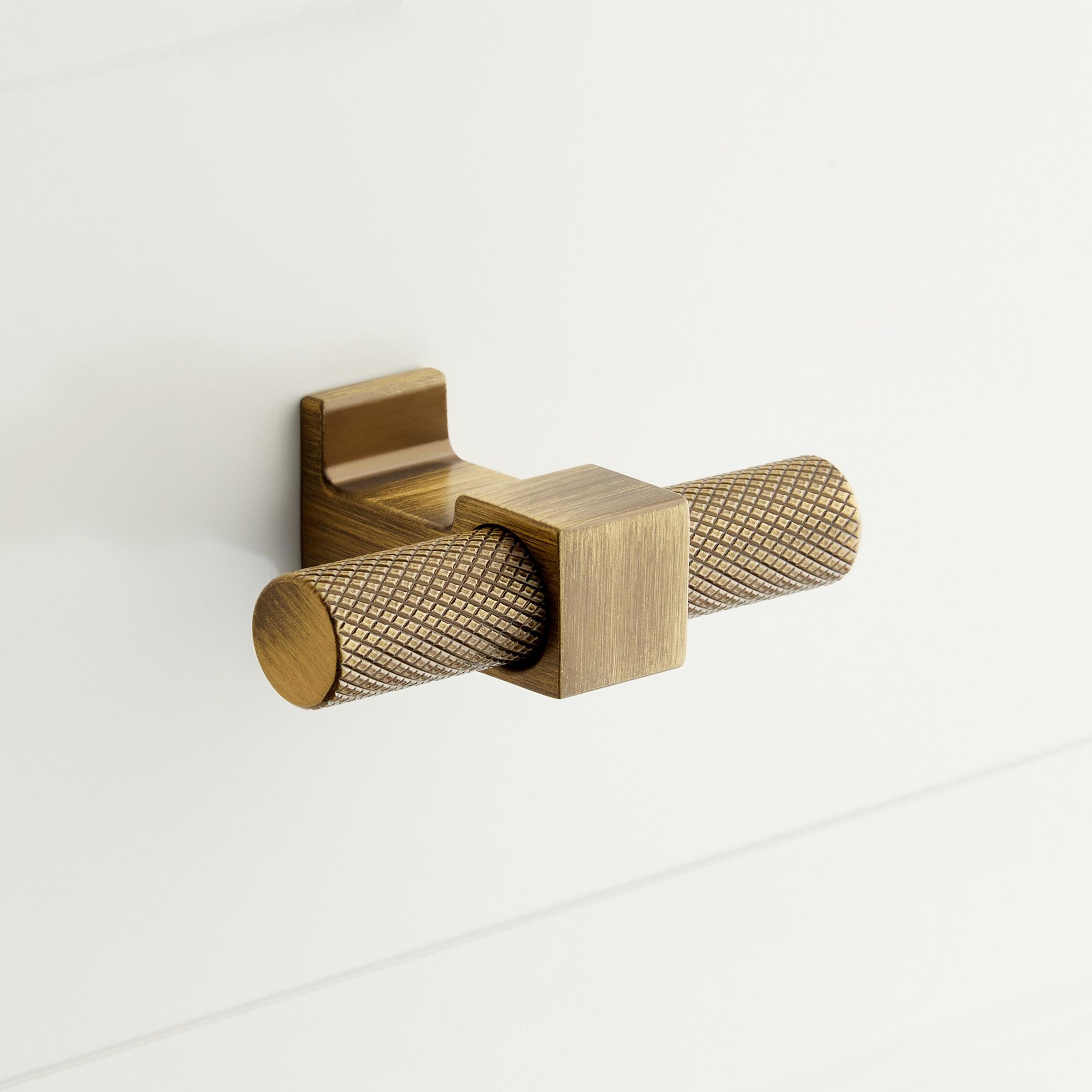 Andrex Knurled Knob Signature Hardware