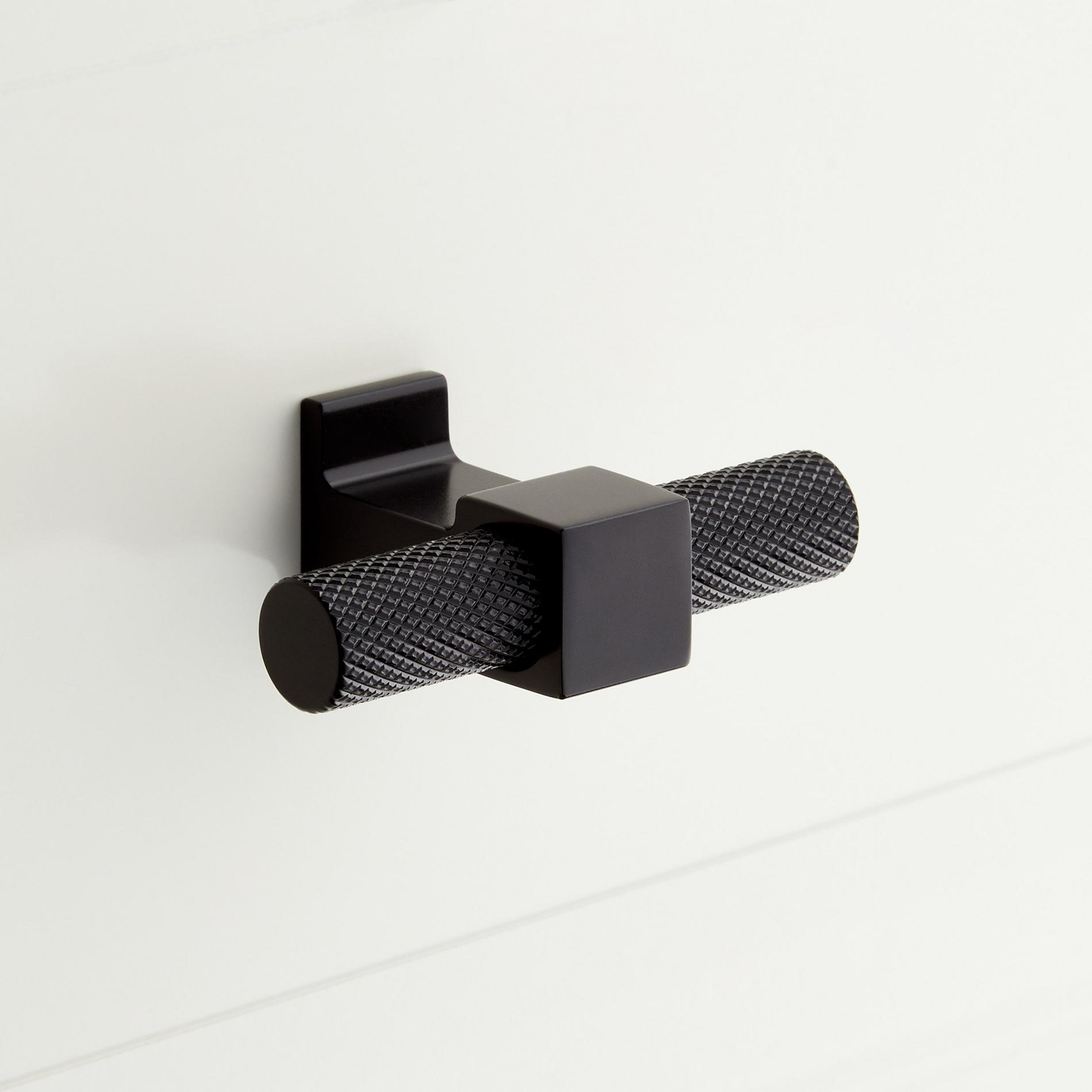 Andrex Knurled Knob Signature Hardware