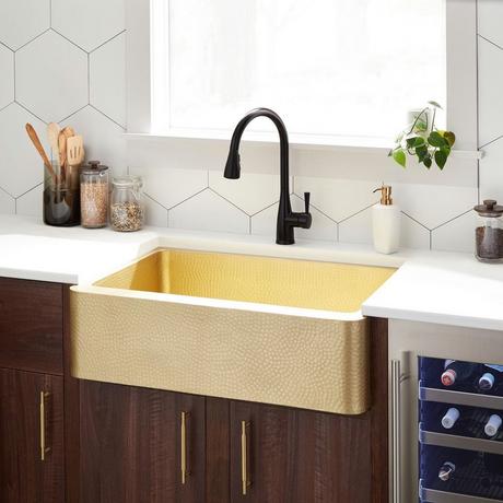 30" Brycin Hammered Brass Farmhouse Sink - Brushed