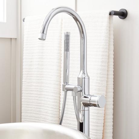 Lentz Freestanding Tub Faucet - Knob Handle