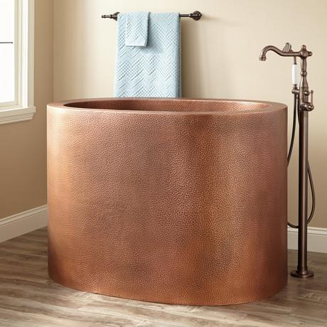 48" Raksha Hammered Copper Japanese Soaking Tub - Black Drain Kit with Foam