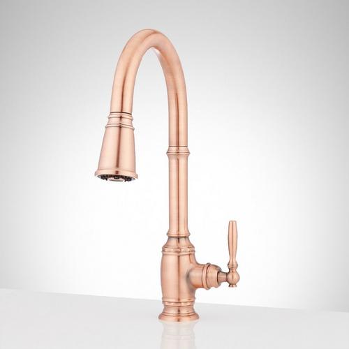 Finnian Pull-Down Kitchen Faucet in Satin Copper