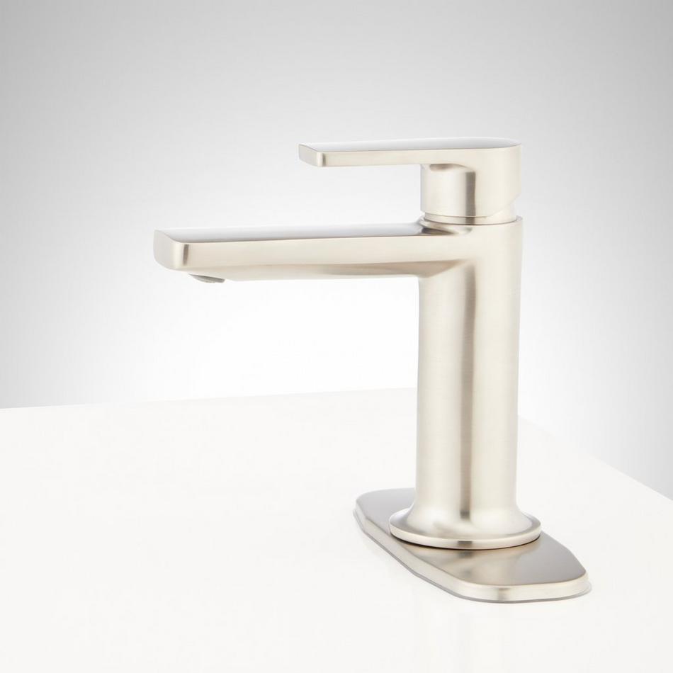 Berwyn Single-Hole Bathroom Faucet with Deck Plate, , large image number 3