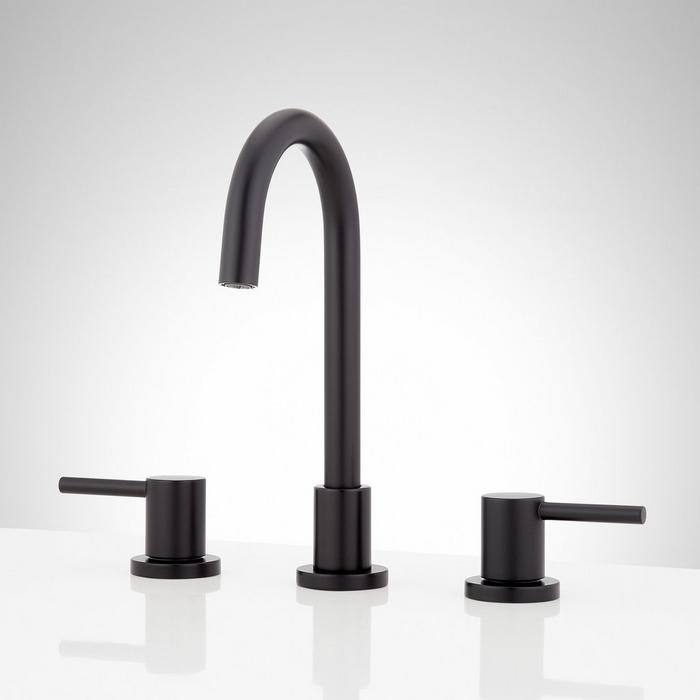oil rubbed bronze finish swatch for bath and kitchen faucets
