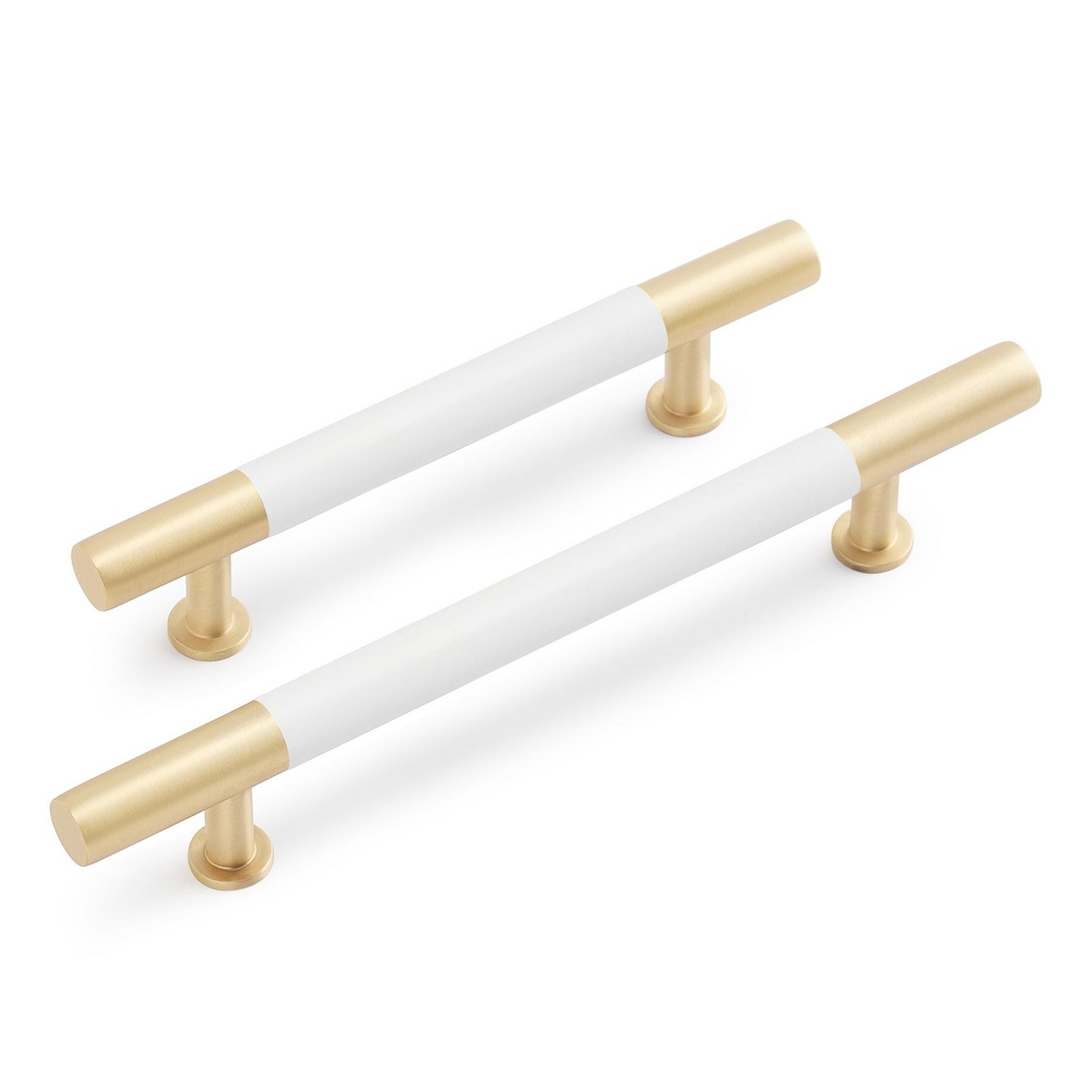 Simbury Enamel & Brass Pull Matte White/Satin Brass