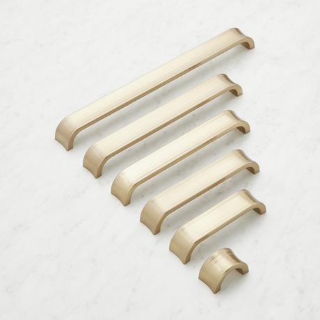 Dolorue Arched Cabinet Pull