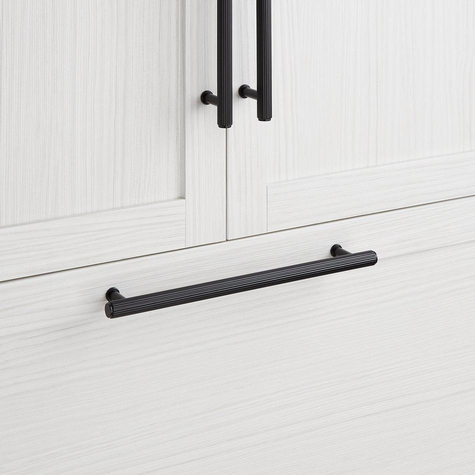 Brixlee Reeded Brass Appliance Pull, , large image number 2