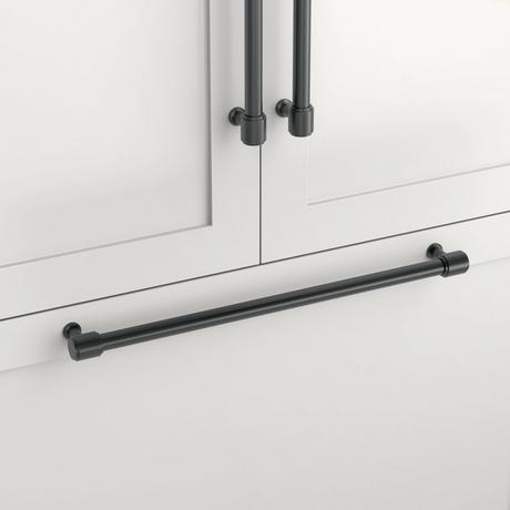 Lazzara Appliance Pull Black Leather
