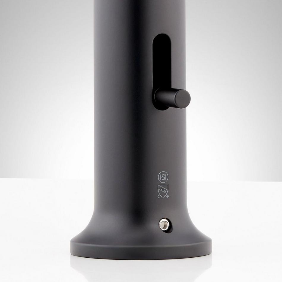 Berwyn 4-Hole Roman Tub Faucet and Hand Shower - Matte Black, , large image number 3