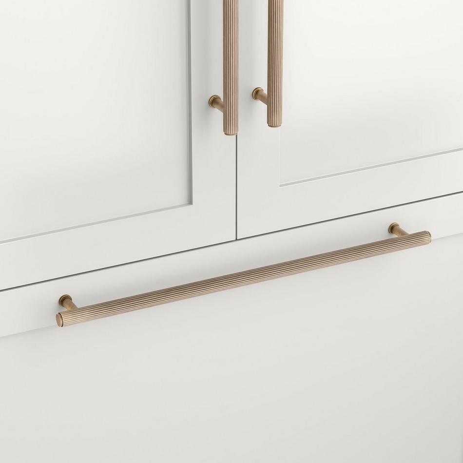 Brixlee Reeded Brass Appliance Pull, , large image number 0