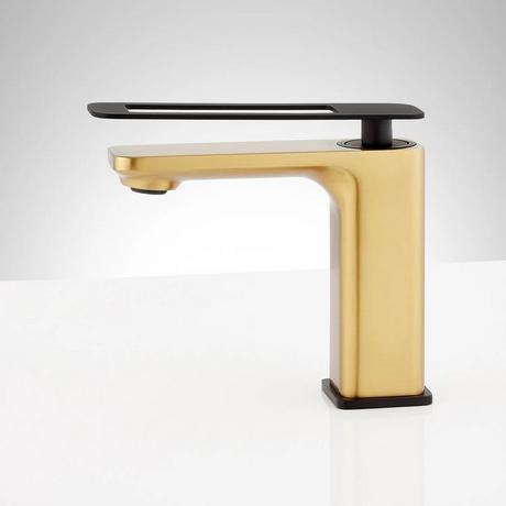 Quill Single-Hole Bathroom Faucet