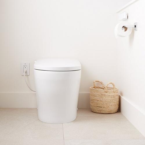 Vela Plus Smart Toilet