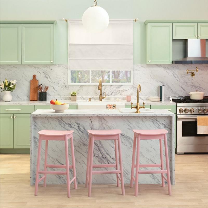 Fresh, Vintage-Inspired Kitchen