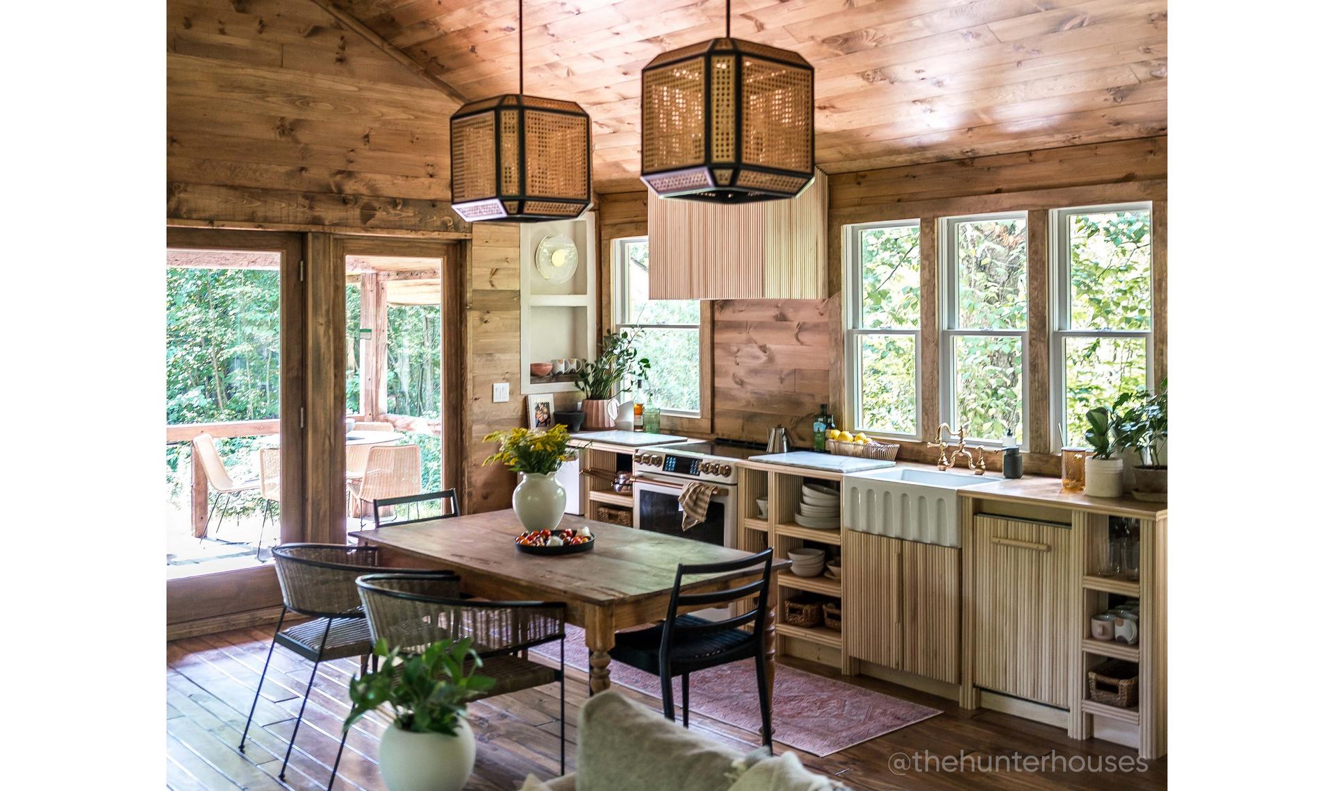 Craftsman style kitchen featuring the 30" Mitzy Fireclay Reversible Farmhouse Sink with Fluted Front in White