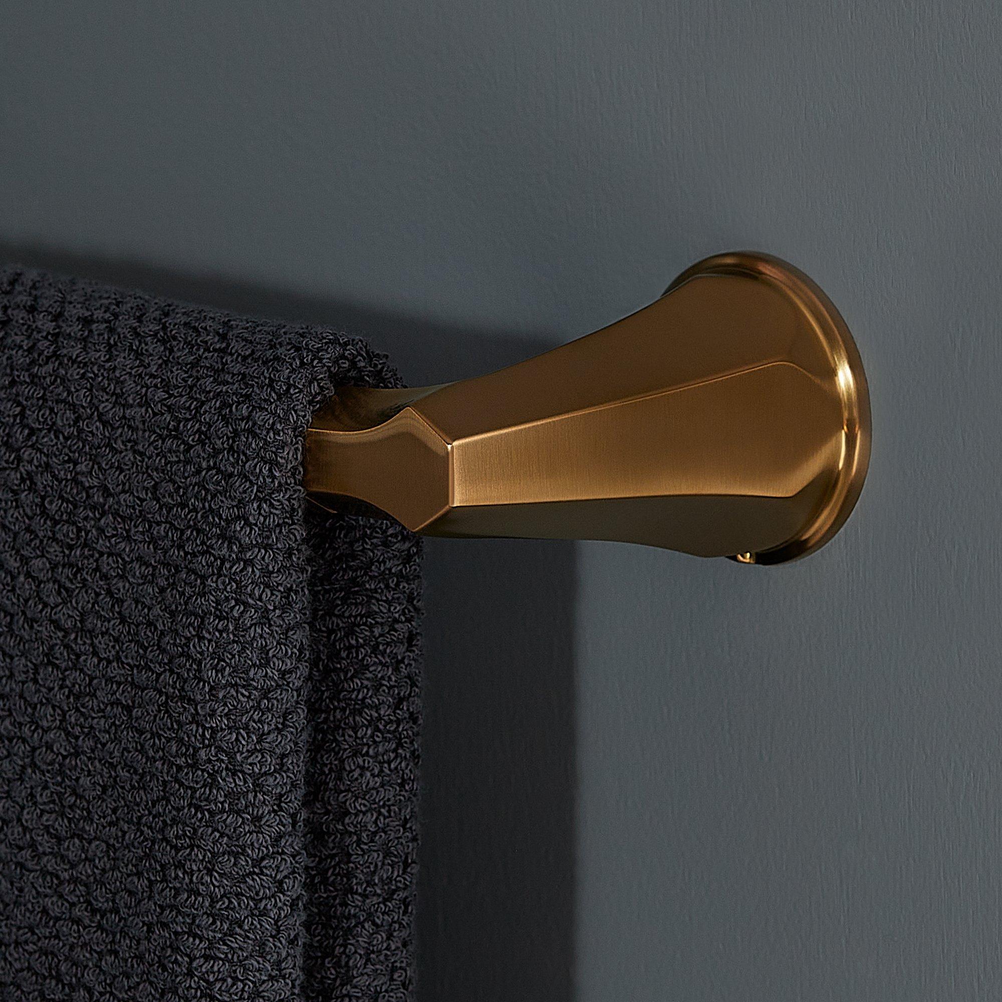 Signature Hardware 254728 10インチ ランバート レインフォールノズル シャワーヘッド - 6インチ 天井アーム 並行輸入品 Signature Hardware 483910 12-3⁄8\" Wall Mounted Shower Arm and Flange  *Scratch*