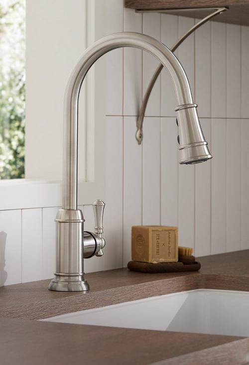 Amberley Single-Hole Pull-Down Kitchen Faucet in Stainless Steel