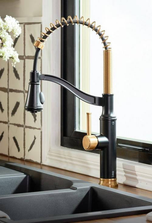 Caribana Single Handle Two-Tone Kitchen Faucet