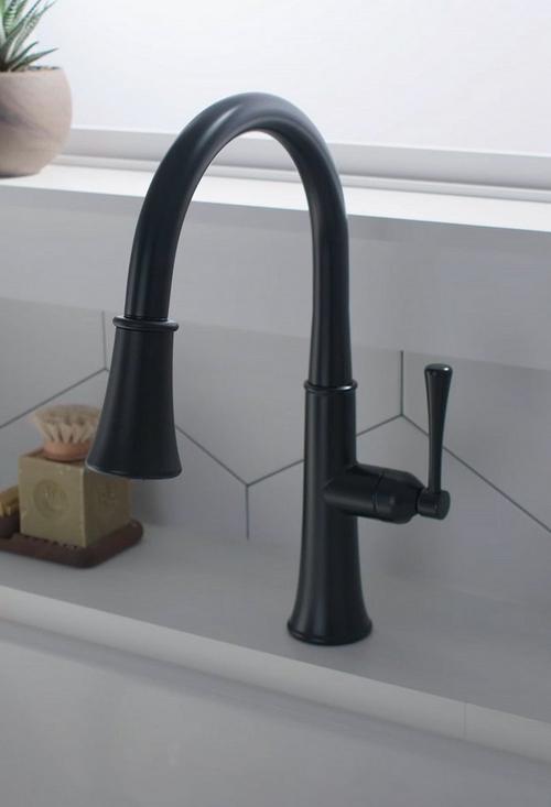 Perdita Single-Hole Pull-Down Kitchen Faucet