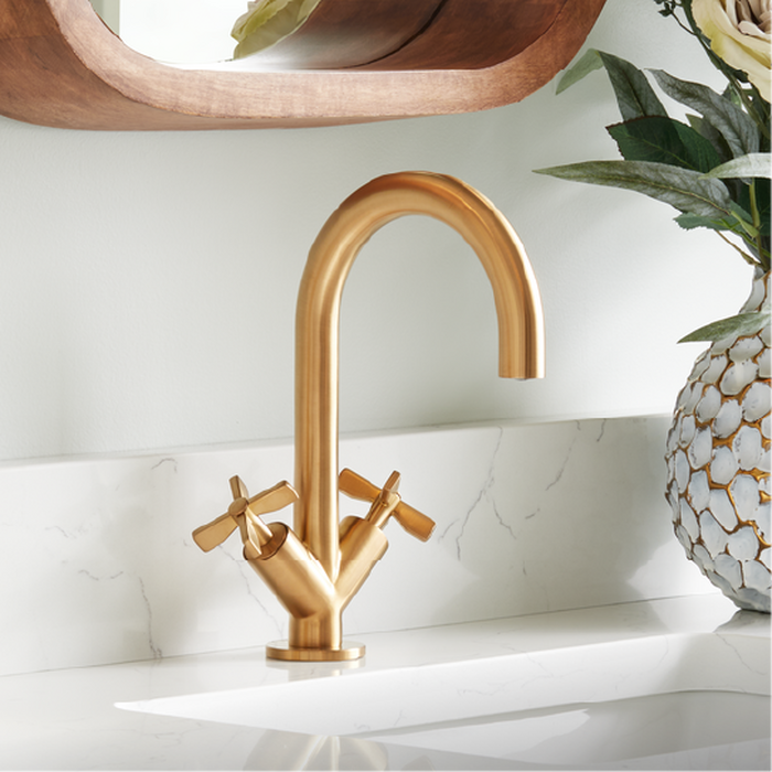Vassor Single-Hole Pull-Down Kitchen Faucet - Brushed Gold