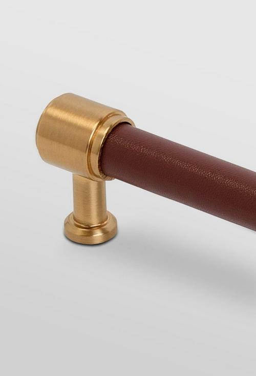 Lazzara Cabinet Pull Brown Leather in Brushed Gold