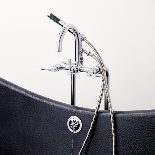 chrome bathtub faucet
