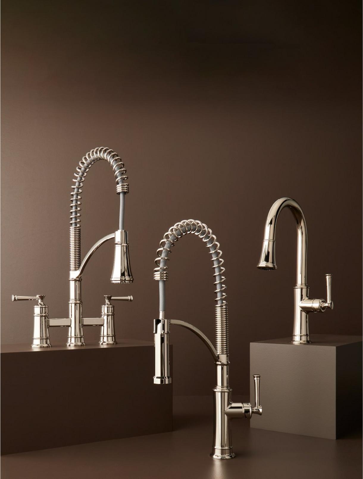 70 inch Thaine Copper Double-Slipper Pedestal Soaking Tub - Antique Black