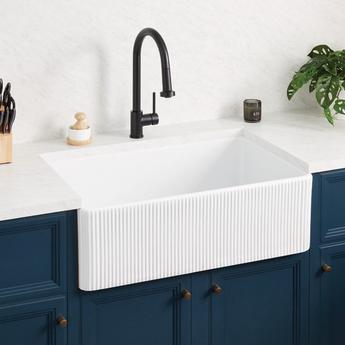 How to Choose the Right Farmhouse Sink for Your Kitchen