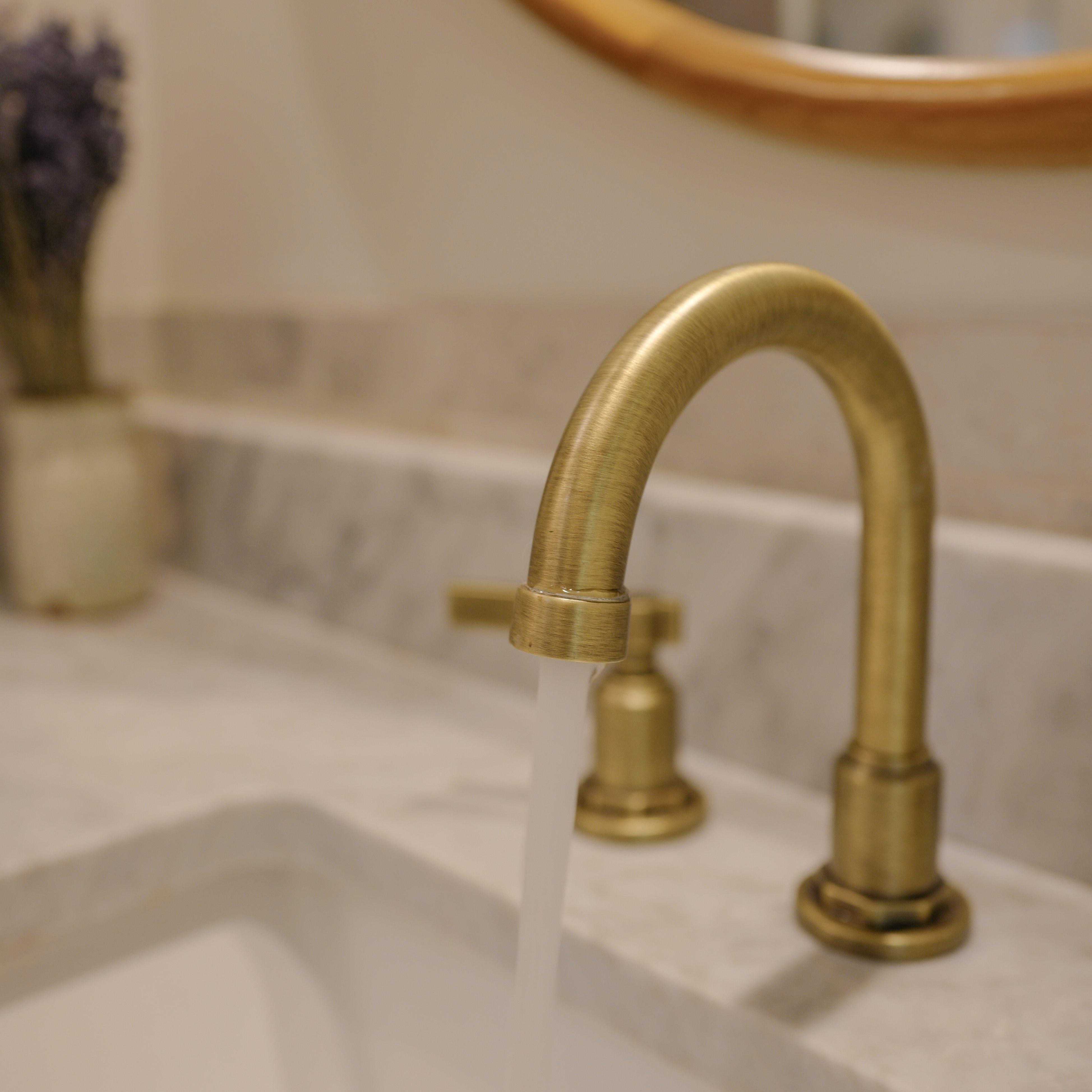 Greyfield Widespread Bathroom Faucet - Aged Brass