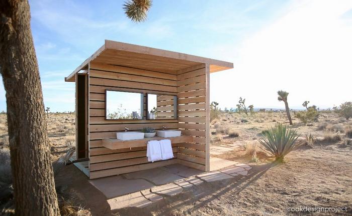 Yurt and outdoor bathroom designed by Oak Design Project