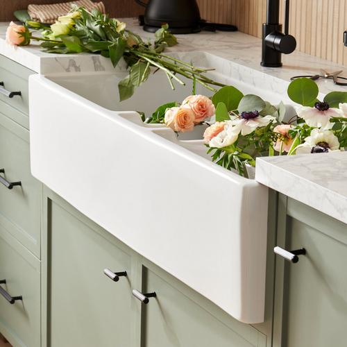 47" Tethra Triple-Bowl Fireclay Farmhouse Kitchen Sink