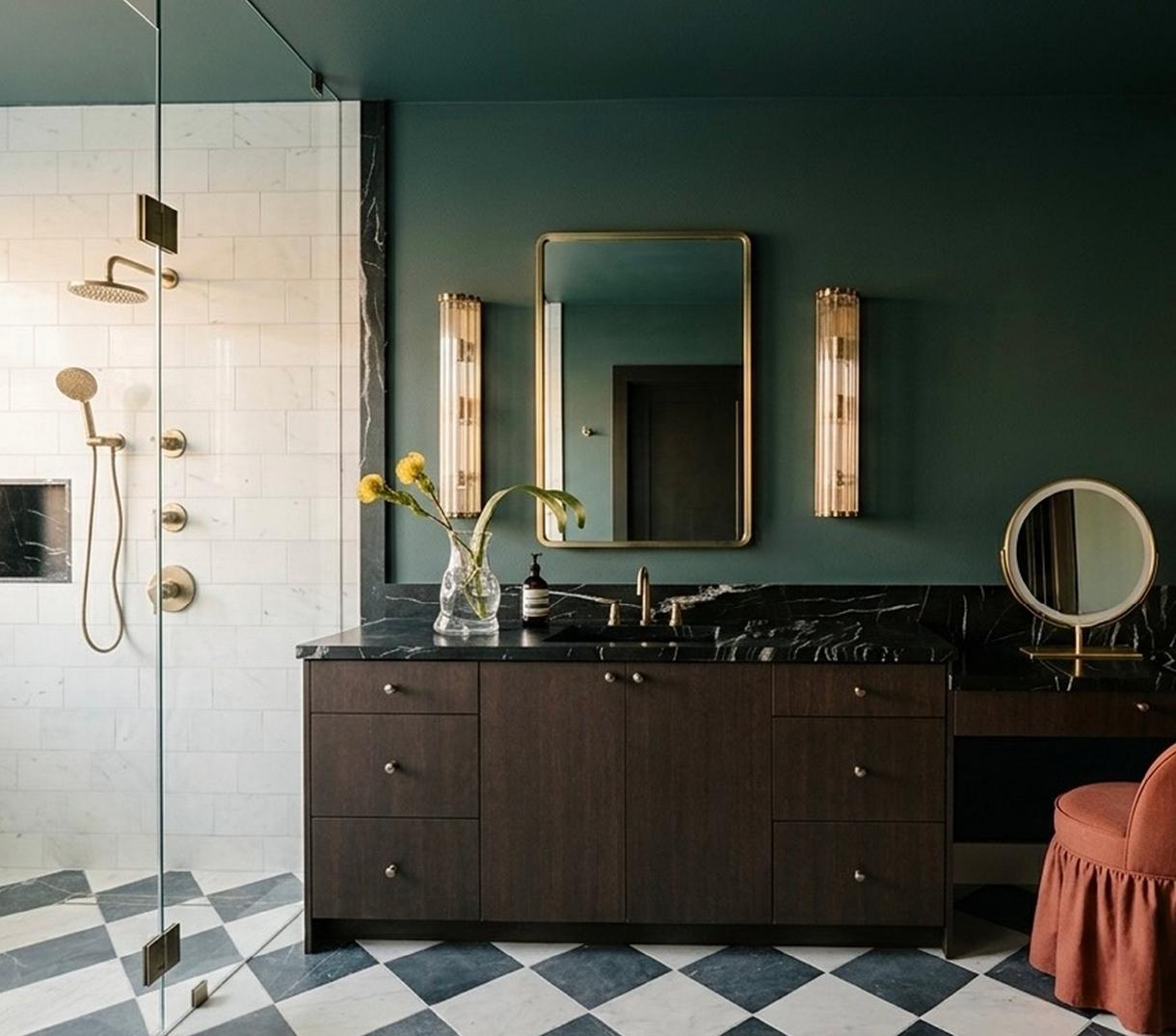 Ryan Saghian Clifton House Primary Bath with the Greyfield Widespread Faucet, Thermostatic Shower System in Aged Brass