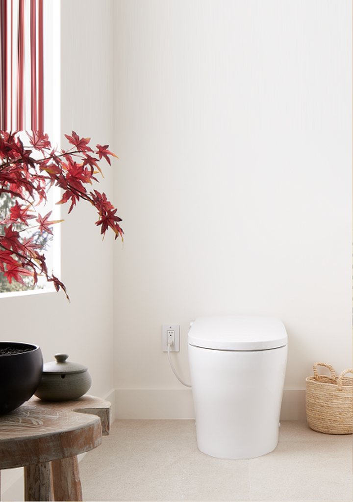 Vela Plus Smart Toilet