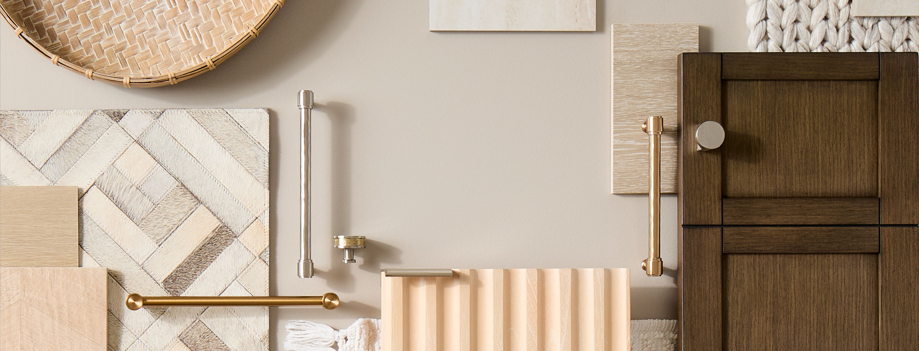 Patzi Vanity, Finbrook Sink, Andrex Hardware, Abbey Tub